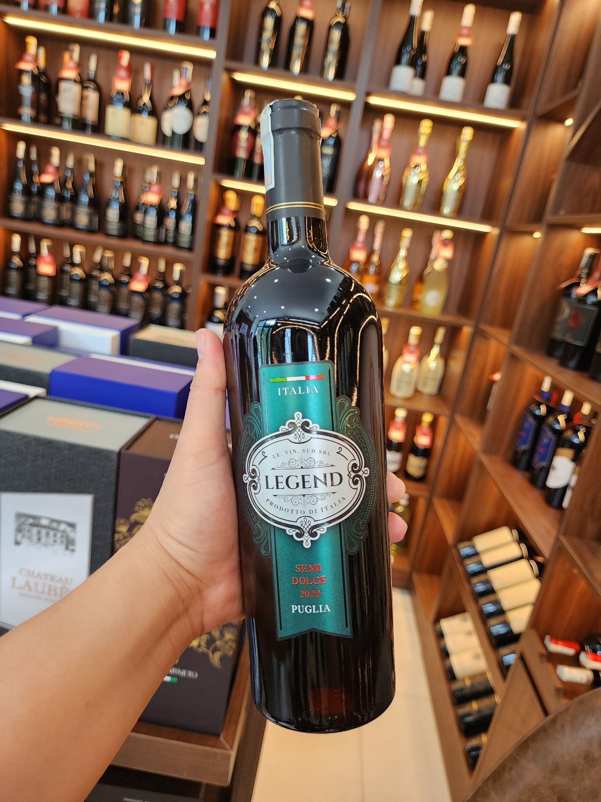 CEOWINE VIETNAM